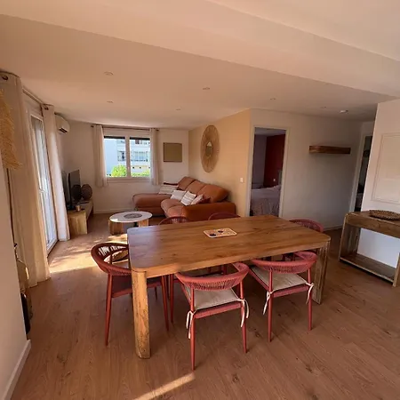 Le Corail, Terrasse, Parking Prive, A 5min Apartment