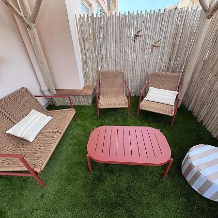 Le Corail, Terrasse, Parking Prive, A 5min Apartment